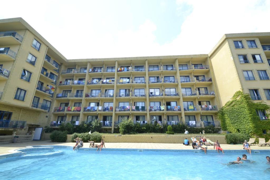 Hotel Dana Palace Golden Sands Exterior foto